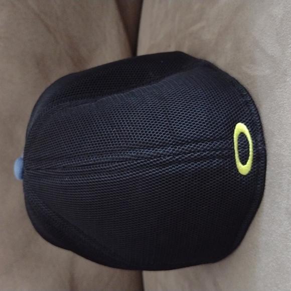 Oakley Flex Hat - Picture 2 of 3